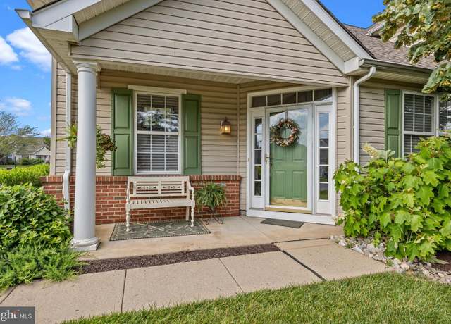 Property at 46 Tupelo Ln, Langhorne, PA 19047, 3 beds, 2.5 baths