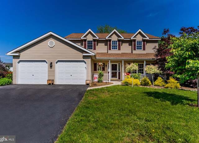 Property at 303 Liberty Dr, Shippensburg, PA 17257, 4 beds, 3 baths