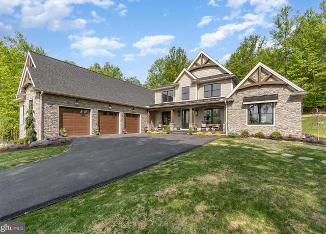 Property at 2782 Patton Rd, Harrisburg, PA 17112, 4 beds, 2.5 baths