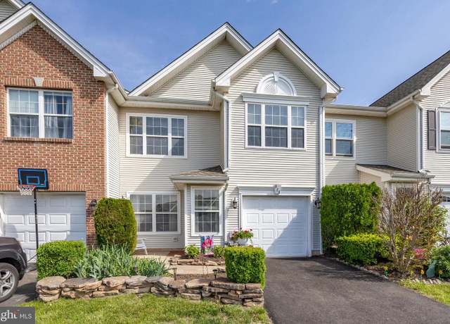 Property at 515 Musket Ct, Collegeville, PA 19426, 3 beds, 2.5 baths