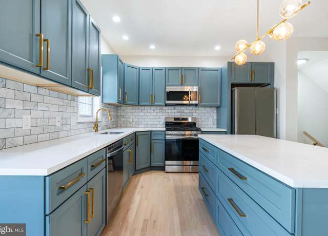 Property at 1029 N Leithgow St, Philadelphia, PA 19123, 4 beds, 2.5 baths