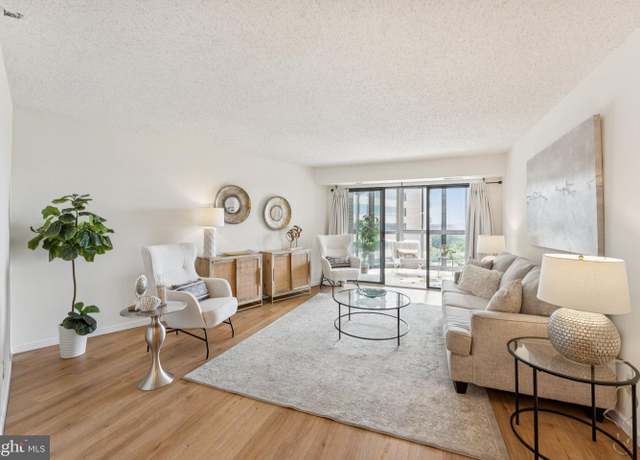 Property at 1600 N Oak St #609, Arlington, VA 22209, 1 bed, 1 bath