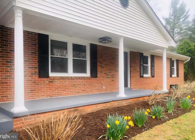 Property at 7205 Silver Beech Ln, Warrenton, VA 20187, 4 beds, 3 baths
