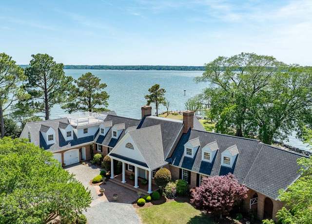 Property at 6454 Carmines Island Ln, Hayes, VA 23072, 5 beds, 4.5 baths