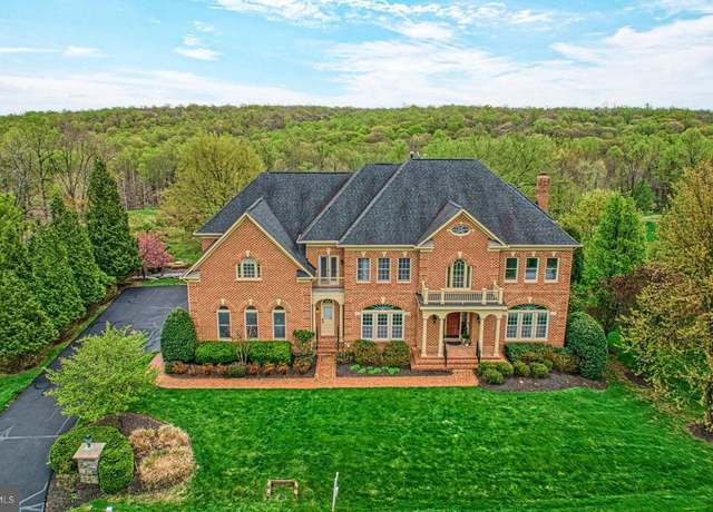Property at 17070 Winning Colors Pl, Leesburg, VA 20176, 6 beds, 6.5 baths
