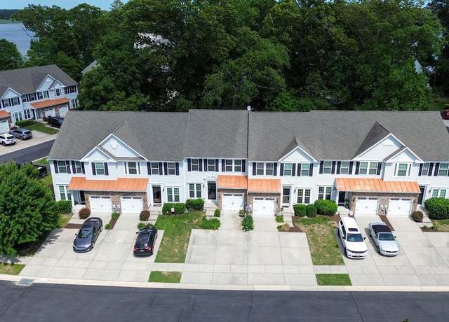 Property at 10020 Iron Pointe Dr Unit 9D, Millsboro, DE 19966, 3 beds, 3 baths
