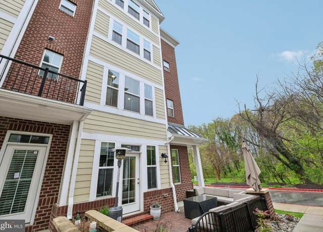 Property at 700 Agnes Dorsey Pl, Annapolis, MD 21401, 3 beds, 4 baths