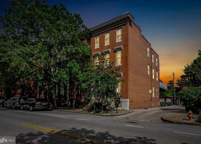 Property at 239 W Lafayette Ave, Baltimore, MD 21217, 6 beds, 5.5 baths