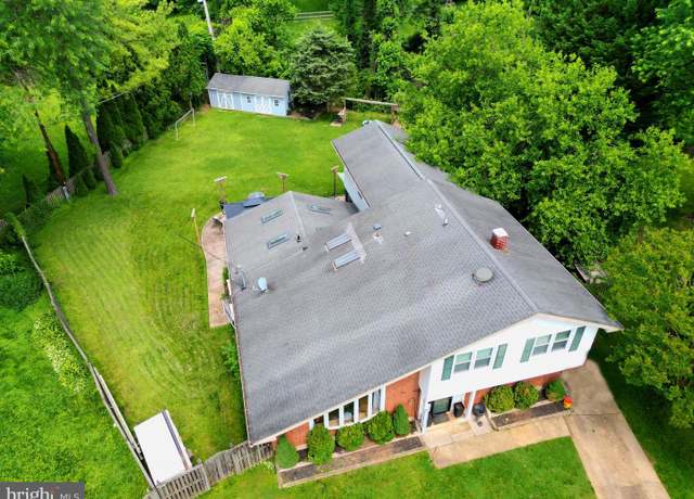 Property at 802 Streambank Ct, Baltimore, MD 21286, 3 beds, 2.5 baths