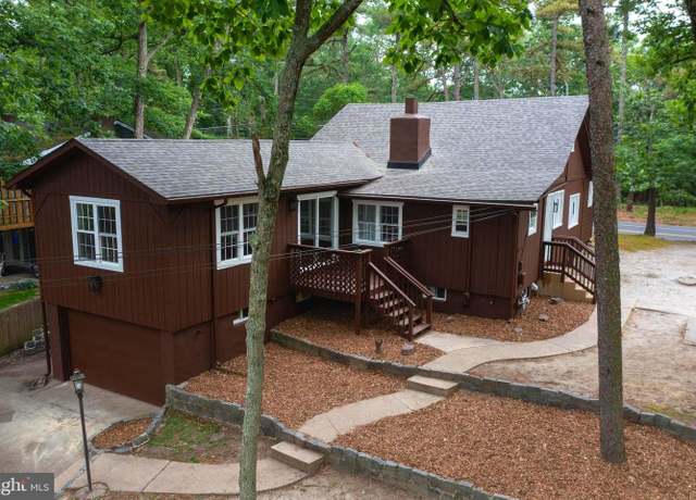 Property at 173 Stokes Rd, Medford, NJ 08055, 3 beds, 2 baths