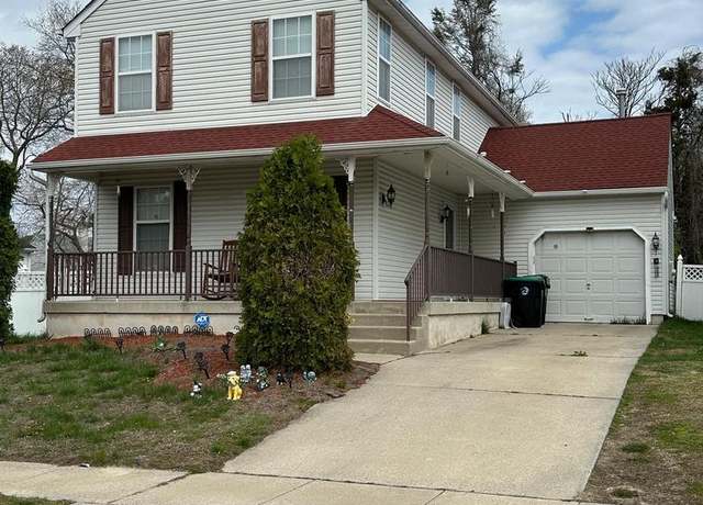 Property at 11 Foxton Dr, Atco, NJ 08004, 3 beds, 2.5 baths