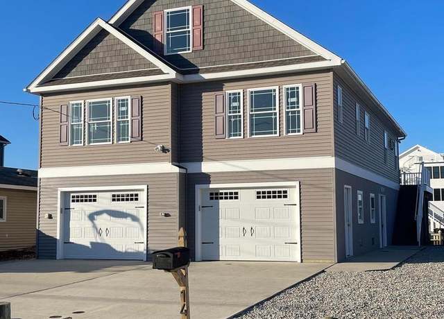 Property at 14 W Hudson Dr, Tuckerton, NJ 08087, 3 beds, 2 baths