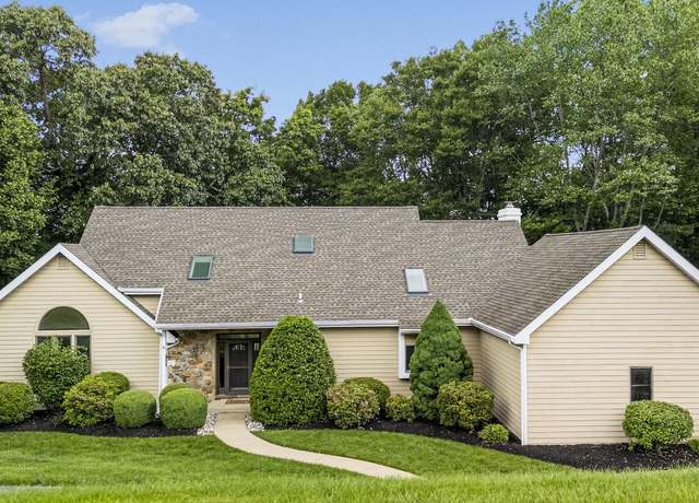 Property at 376 Harshaw Dr, Chester Springs, PA 19425, 4 beds, 2.5 baths