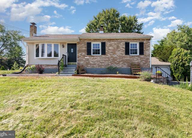 Property at 7832 Dewey Dr, Harrisburg, PA 17112, 3 beds, 1 bath
