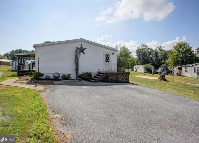 Property at 23 Short Ln, Shippensburg, PA 17257, 3 beds, 2 baths