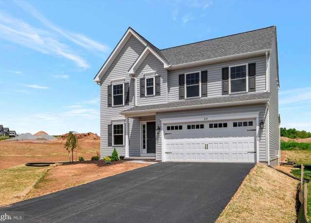 Property at 620 S Smith Dr Unit (HEMLOCK), Quarryville, PA 17566, 3 beds, 2.5 baths