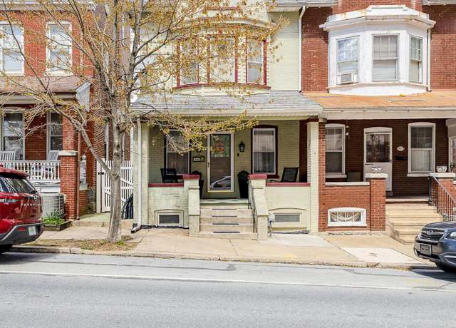 Property at 825 W Walnut St, Lancaster, PA 17603, 3 beds, 2 baths