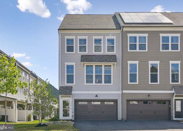 Property at 1655 Aspen Poplar Rd, Dumfries, VA 22026, 3 beds, 4.5 baths