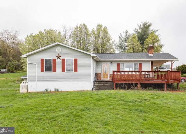 Property at 1627 Barbershop Rd, Edinburg, VA 22824, 3 beds, 2 baths