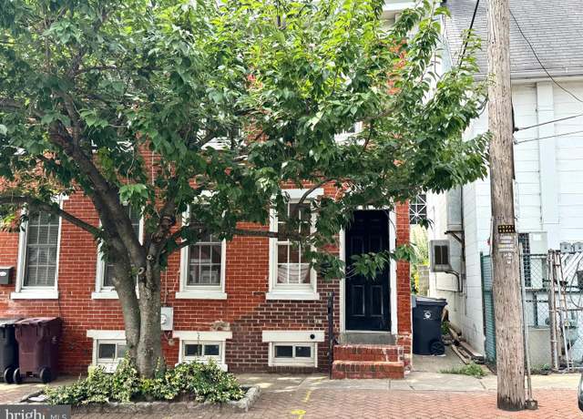 Property at 202 E Thirteenth St, Wilmington, DE 19801, 2 beds, 1 bath