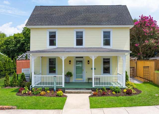 Property at 111 Chestnut St, Milton, DE 19968, 4 beds, 2 baths