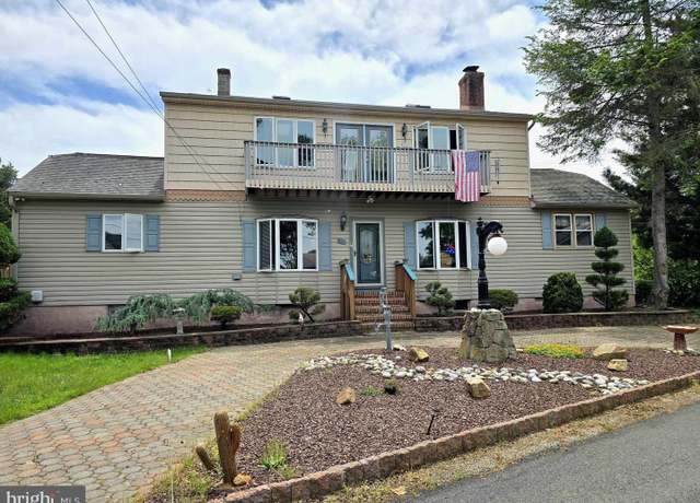 Property at 24 Ferry Point Ln, Earleville, MD 21919, 4 beds, 3 baths