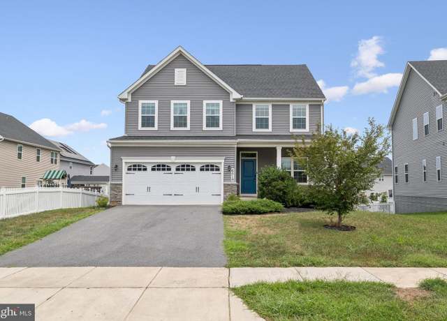 Property at 6519 Wild Plum Dr, Frederick, MD 21703, 4 beds, 3.5 baths