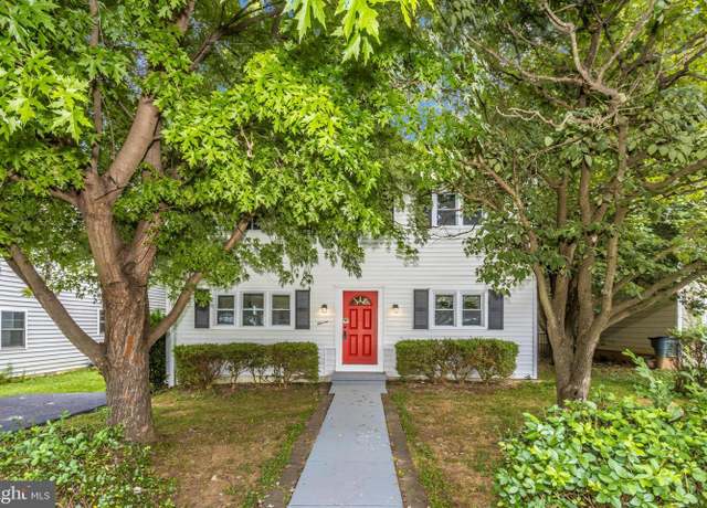 Property at 11 Mills Rd, Gaithersburg, MD 20877, 3 beds, 2.5 baths