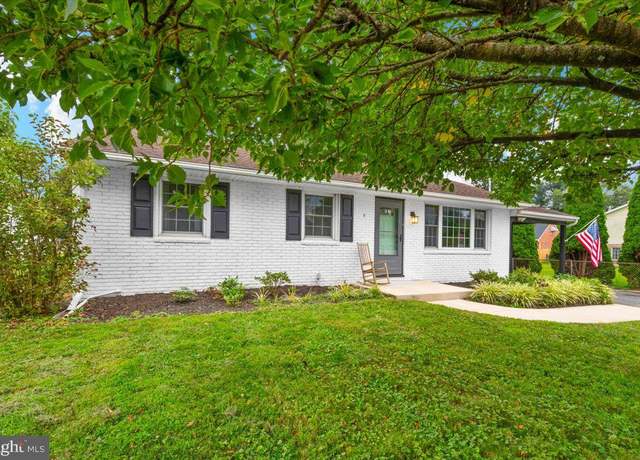 Property at 9709 Deanewood Ln, Hagerstown, MD 21740, 3 beds, 1 bath
