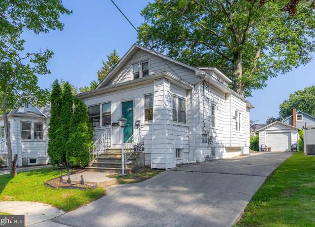Property at 124 E Ormond Ave, Haddon Township, NJ 08107, 3 beds, 2 baths