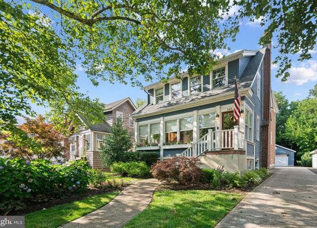 Property at 349 Park Ave, Collingswood, NJ 08108, 3 beds, 2.5 baths