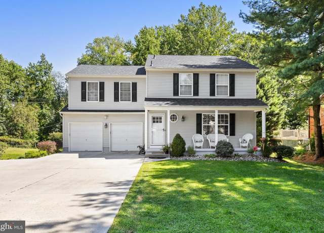 Property at 22 Christian Ln, Cherry Hill, NJ 08002, 5 beds, 3.5 baths