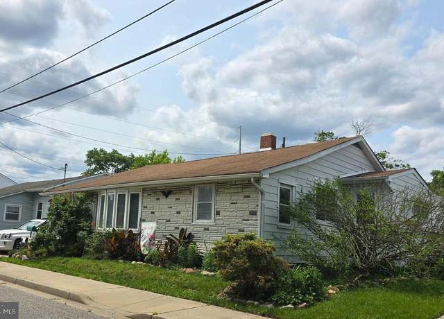 Property at 268 Market St, Carneys Point, NJ 08069, 3 beds, 1 bath