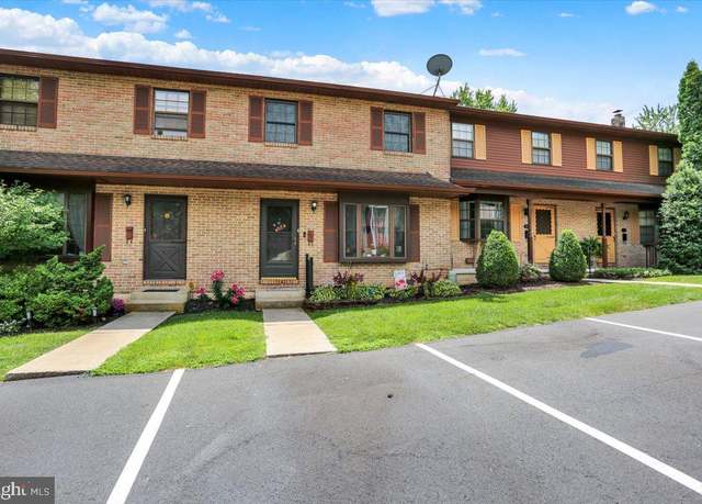 Property at 118 Village Dr, Boyertown, PA 19512, 3 beds, 1.5 baths