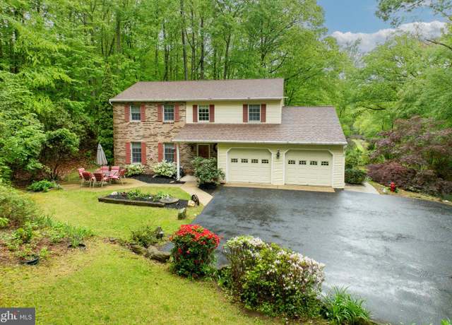 Property at 2001 Shenkel Rd, Pottstown, PA 19465, 3 beds, 3.5 baths