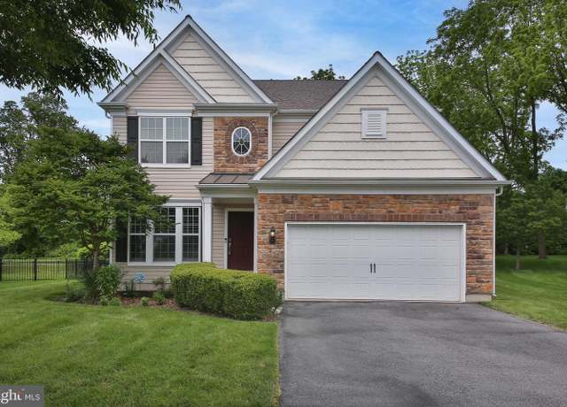 Property at 682 Empire Dr, Downingtown, PA 19335, 4 beds, 3.5 baths
