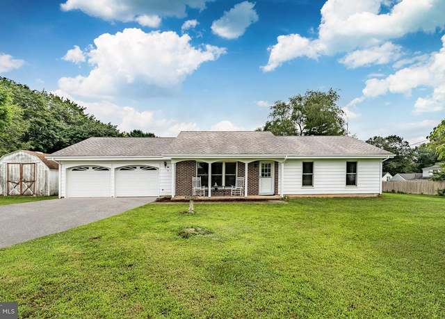 Property at 1313 Pottstown Pike, West Chester, PA 19380, 3 beds, 2.5 baths