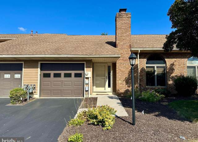 Property at 402 Deerfield Dr #402, Hanover, PA 17331, 2 beds, 2 baths