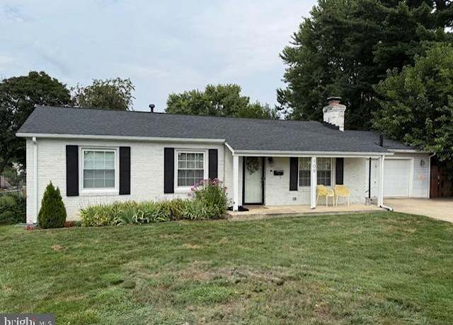Property at 109 N Sequoia Ct, Sterling, VA 20164, 3 beds, 2 baths
