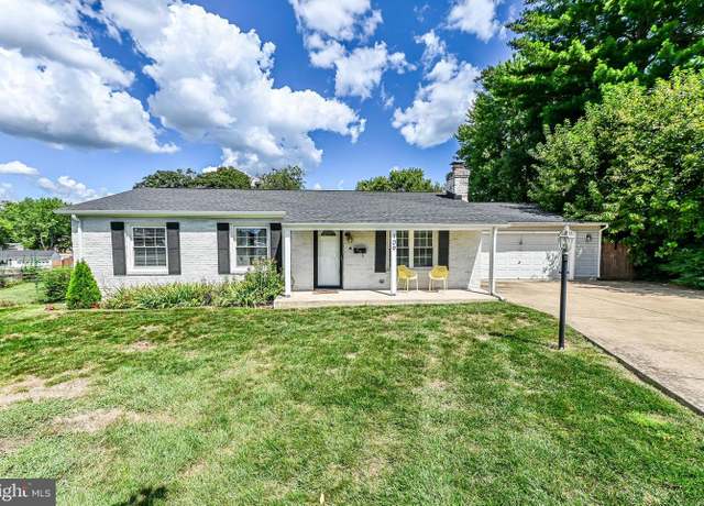 Property at 109 N Sequoia Ct, Sterling, VA 20164, 3 beds, 2 baths