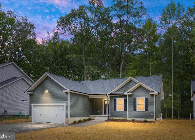 Property at 74 Rose Way, Colonial Beach, VA 22443, 3 beds, 2 baths
