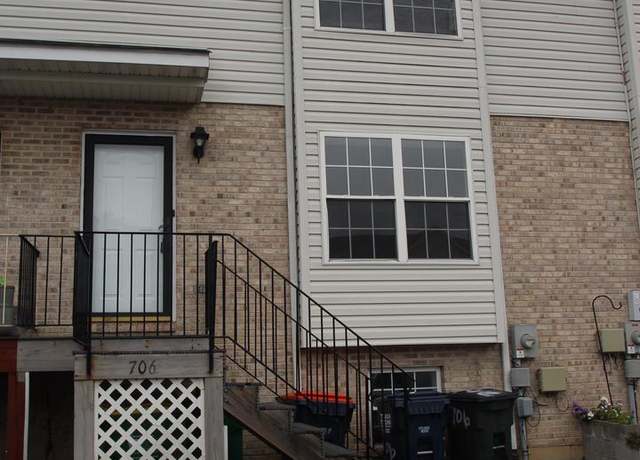 Property at 706 Marian Dr, Middletown, DE 19709, 2 beds, 2.5 baths
