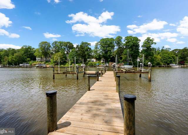 Property at 743 Rolling View Dr, Annapolis, MD 21409, 4 beds, 3.5 baths
