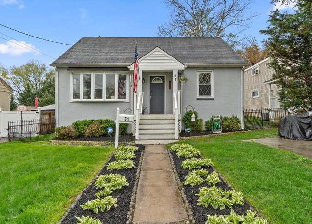 Property at 31 Hampton Rd, Linthicum Heights, MD 21090, 3 beds, 2 baths