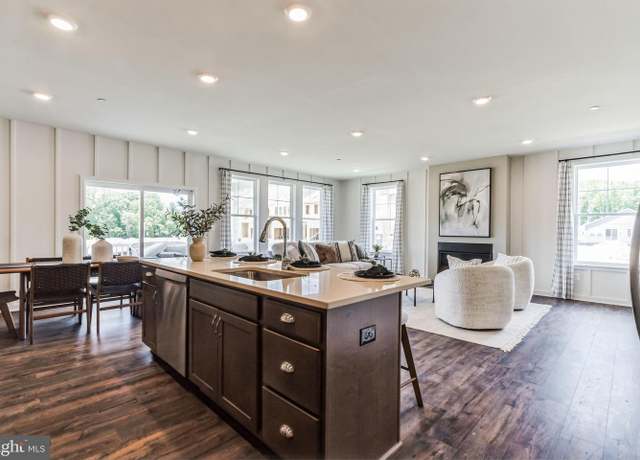 Property at 726 Aldora Dr, Aberdeen, MD 21001, 4 beds, 3.5 baths
