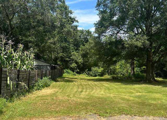 Property at 16227 Livingston Rd, Accokeek, MD 20607