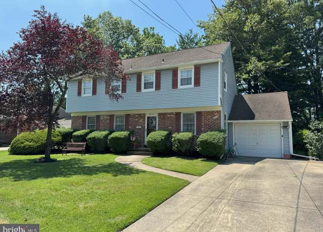 Property at 1210 Winston Way, Cherry Hill, NJ 08034, 4 beds, 2.5 baths