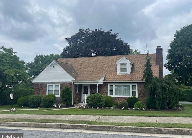 Property at 1942 Palm St, Reading, PA 19604, 4 beds, 2.5 baths