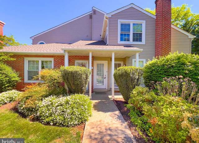 Property at 804 Beacon Hill Dr, Holland, PA 18966, 1 bed, 1 bath