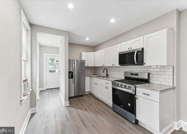 Property at 12 8th St, Brookhaven, PA 19015, 4 beds, 1 bath